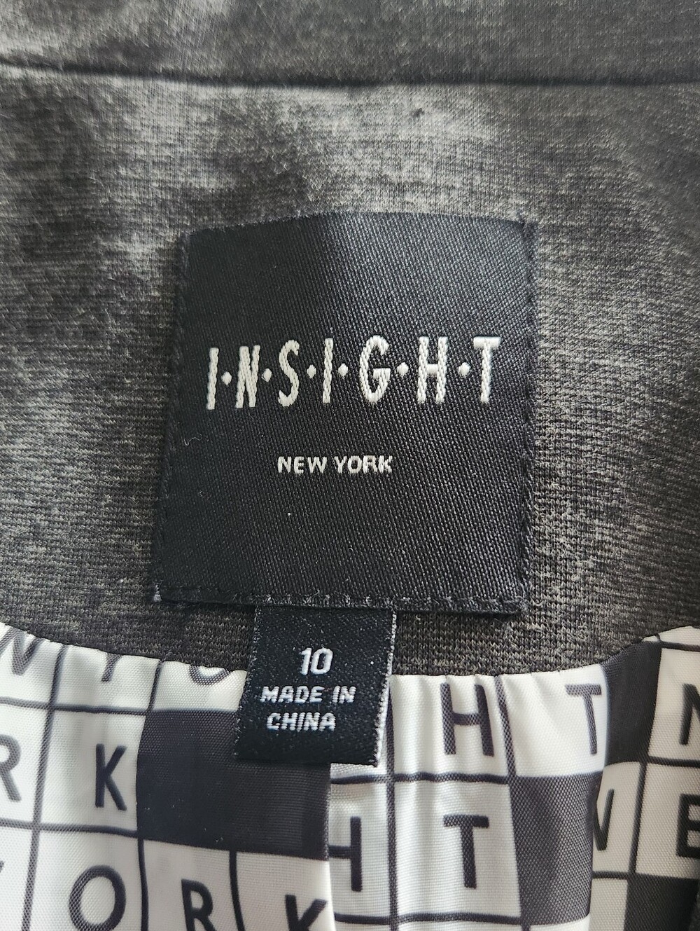 Insight New York Charcoal Blazer With Crossword Pattern Lining Size 10 - Picture 2 of 11